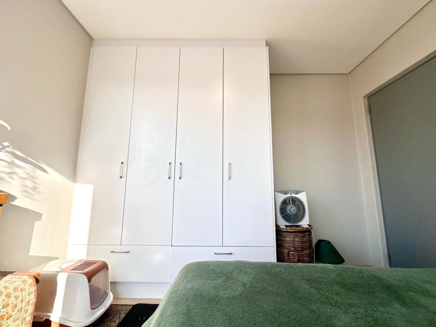 To Let 1 Bedroom Property for Rent in Somerset West Western Cape